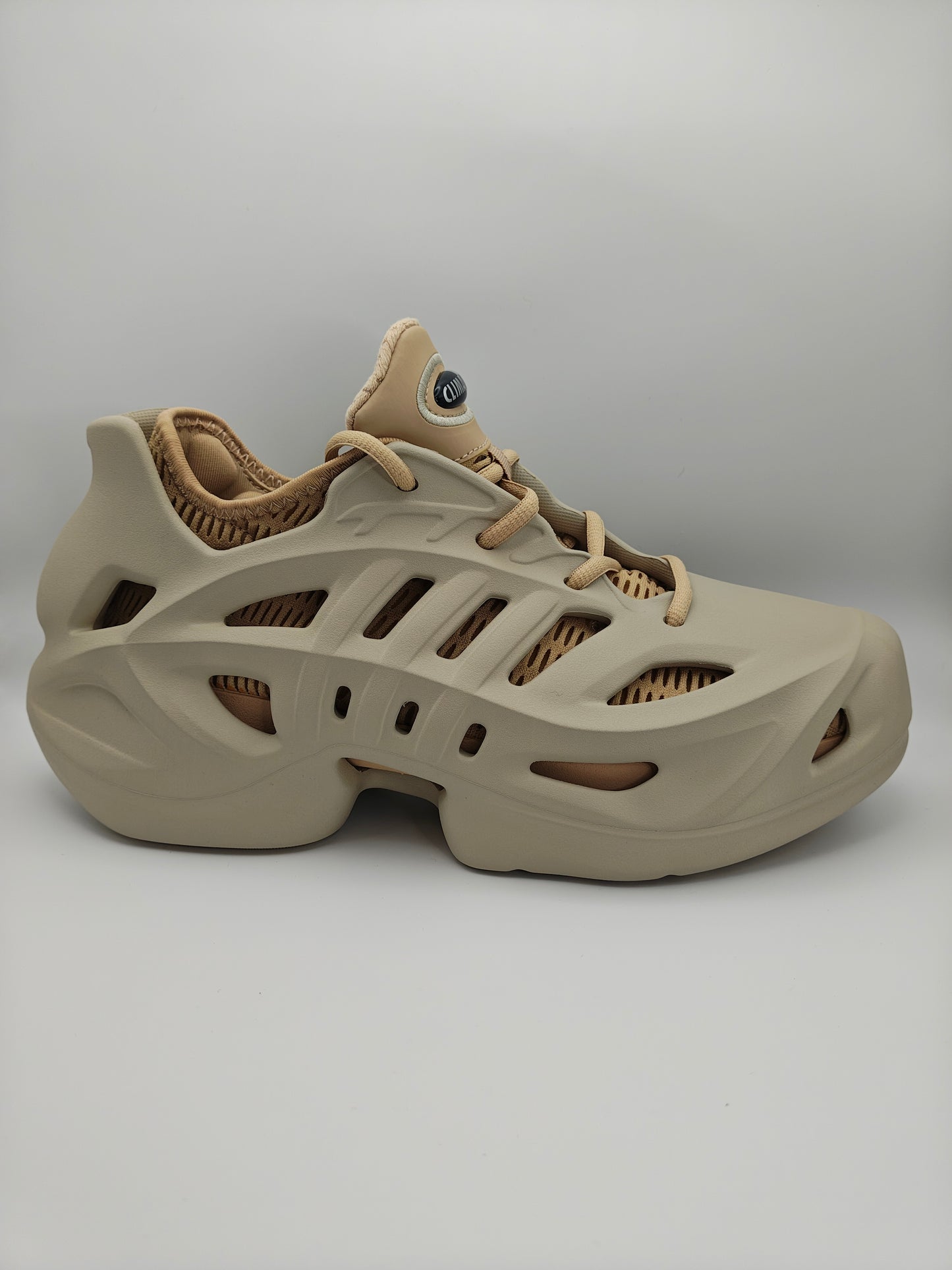 ADIDAS ADIFOM CLIMACOOL J BEIGE
