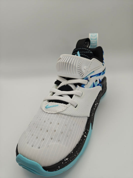NIKE KIDS FREAK 3 WHITE BLACK &amp; BLUE