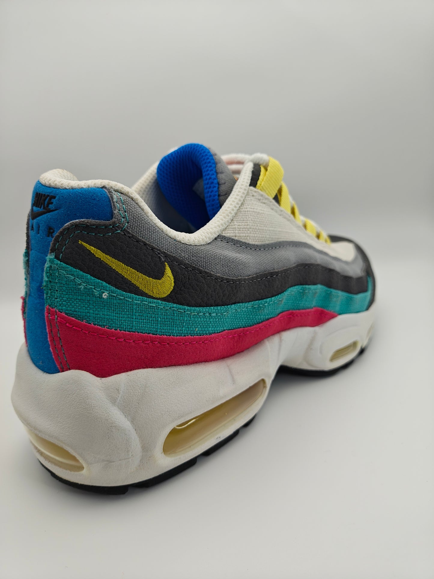 NIKE AIR MAX 95 RECRAFT SE GS IRON GRAY