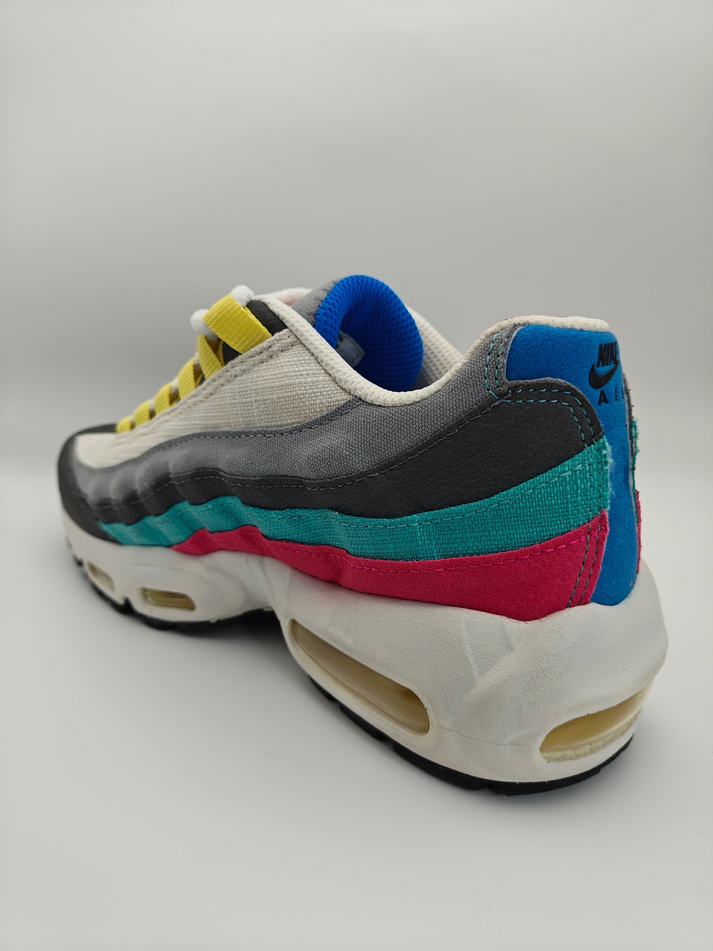 NIKE AIR MAX 95 RECRAFT SE GS IRON GRAY